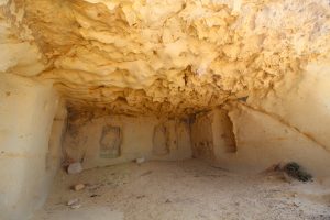 Ras il-Wardija cave 1